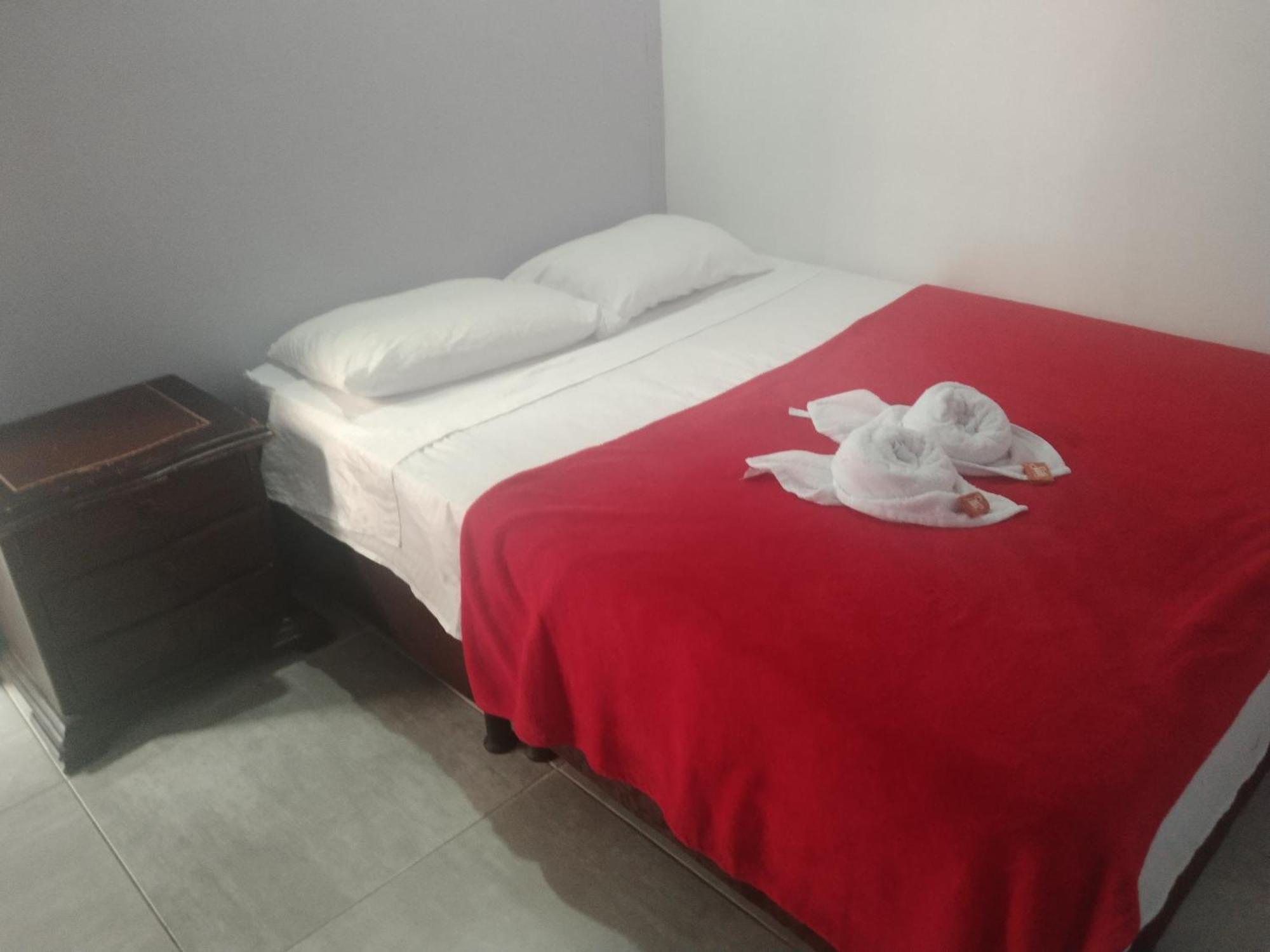 Hostal Bremen Jq فيلانديا المظهر الخارجي الصورة